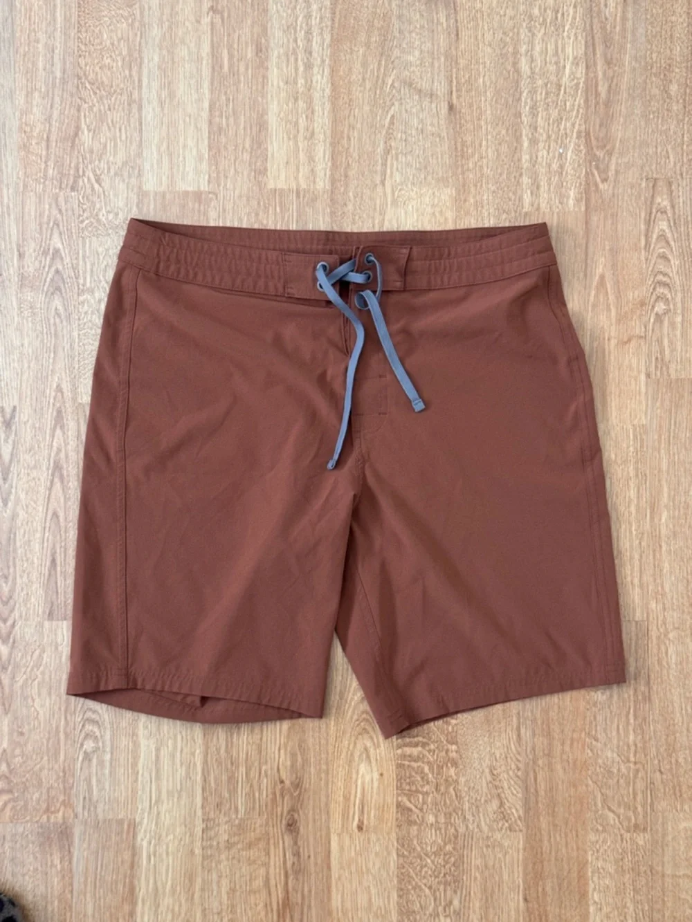 Prana Men's Rust Brown Swim Board Shorts with Gray Drawstring